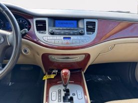 2012 HYUNDAI GENESIS SEDAN V6, 3.8 LITER 3.8 SEDAN 4D