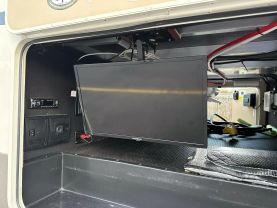 Used 2018 PALOMINO COLUMBUS FW 5TH WHEEL - 298RL - LA Auto Star located in Virginia Beach, VA
