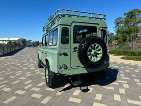 1993 LAND ROVER DEFENDER - - 110