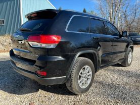 2020 JEEP GRAND CHEROKEE SUV V6, VVT, 3.6 LITER LAREDO E SPORT UTILITY 4D at T&T Repairables - used car dealership in Spencer, Indiana.