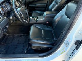 2020 CHRYSLER 300 SEDAN WHITE AUTOMATIC - Budget Used Car Sales