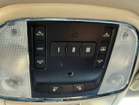 2020 CHRYSLER 300 SEDAN WHITE AUTOMATIC - Budget Used Car Sales