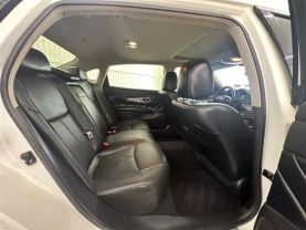 2016 INFINITI Q70