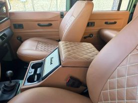 1993 LAND ROVER DEFENDER - - 110