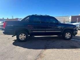 2005 CHEVROLET AVALANCHE 1500 SUV V8, FFV, 5.3 LITER LS SPORT UTILITY PICKUP 4D 5 1/4 FT