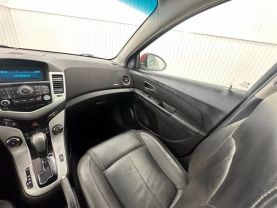 2011 CHEVROLET CRUZE