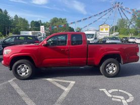 2017 Toyota Tacoma Access Cab Sr Pickup 4d 6 Ft - Image 1