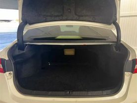 2013 TOYOTA AVALON