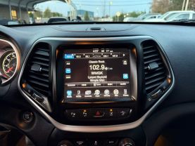 2014 JEEP CHEROKEE SUV V6, 3.2 LITER TRAILHAWK SPORT UTILITY 4D