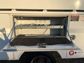 2015 FORD F550 SUPER DUTY REGULAR CAB & CHASSIS CAB_CHASSIS V8, TURBO DSL, 6.7L 165" W.B. 2D