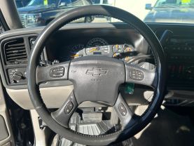 2005 CHEVROLET AVALANCHE 1500 SUV V8, FFV, 5.3 LITER LS SPORT UTILITY PICKUP 4D 5 1/4 FT