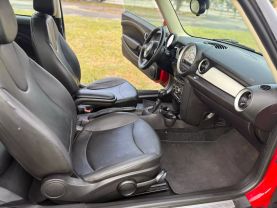 2014 MINI CLUBMAN HATCHBACK 4-CYL, 1.6 LITER COOPER HATCHBACK 3D