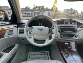 2012 TOYOTA AVALON SEDAN V6, 3.5 LITER SEDAN 4D
