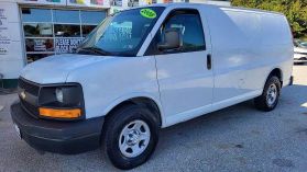 2008 Chevrolet Express 1500 Cargo Van 3d - Image 3