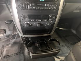 2005 CHRYSLER TOWN & COUNTRY VAN V6, 3.8 LITER TOURING MINIVAN 4D