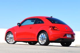 2012 VOLKSWAGEN BEETLE HATCHBACK 5-CYL, PZEV, 2.5 LITER 2.5L HATCHBACK 2D