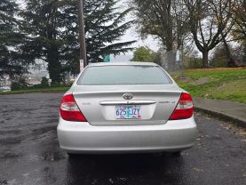 2004 TOYOTA CAMRY SEDAN 4-CYL, 2.4 LITER LE SEDAN 4D