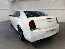 2018 CHRYSLER 300