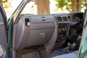 1999 TOYOTA HILUX SPORTS PICKUP TRUCK 1RZ-E -
