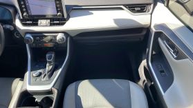 2019 Toyota Rav4 - Image 41