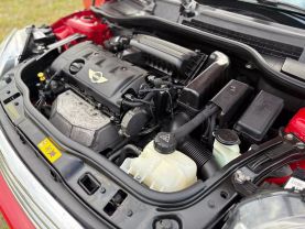 2014 MINI CLUBMAN HATCHBACK 4-CYL, 1.6 LITER COOPER HATCHBACK 3D