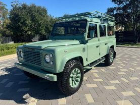 1993 LAND ROVER DEFENDER - - 110
