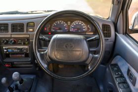 1999 TOYOTA HILUX SPORTS PICKUP TRUCK 1RZ-E -
