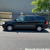 2010 CHRYSLER TOWN & COUNTRY VAN V6, 3.8 LITER TOURING MINIVAN 4D