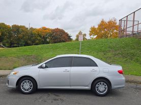 2011 TOYOTA COROLLA SEDAN 4-CYL, 1.8 LITER LE SEDAN 4D