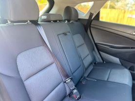 2017 Hyundai Tucson - Image 16