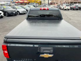 2018 CHEVROLET SILVERADO 1500 CREW CAB PICKUP V8, ECOTEC3, 5.3 LITER BAS3 LT PICKUP 4D 5 3/4 FT