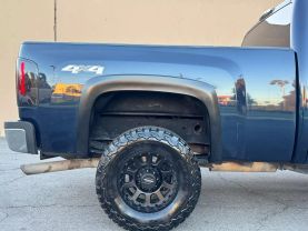 2007 CHEVROLET SILVERADO 2500 HD CREW CAB PICKUP V8, 6.0 LITER LT PICKUP 4D 6 1/2 FT