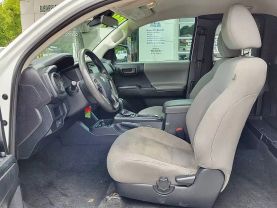 2019 Toyota Tacoma Access Cab Sr Pickup 4d 6 Ft - Image 9