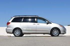 2009 TOYOTA SIENNA VAN V6, 3.5 LITER XLE LIMITED MINIVAN 4D