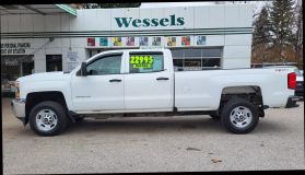 2017 Chevrolet Silverado 2500 Hd Crew Cab Work Truck 4d 8 Ft Duramax Diesel - Image 1