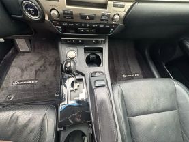 2013 LEXUS ES SEDAN 4-CYL, HYBRID, 2.5 LITER ES 300H SEDAN 4D