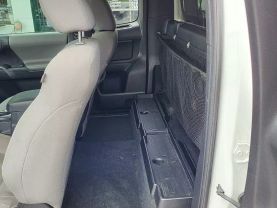 2019 Toyota Tacoma Access Cab Sr Pickup 4d 6 Ft - Image 17