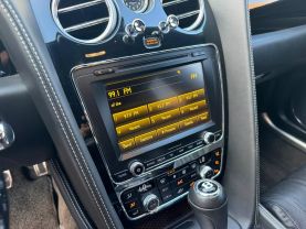 2015 BENTLEY FLYING SPUR SEDAN V8, TWIN TURBO, 4.0L V8 SEDAN 4D