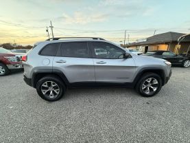 2014 JEEP CHEROKEE SUV V6, 3.2 LITER TRAILHAWK SPORT UTILITY 4D