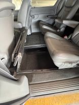 2005 CHRYSLER TOWN & COUNTRY VAN V6, 3.8 LITER TOURING MINIVAN 4D