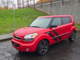 2011 KIA SOUL WAGON 4-CYL, 2.0 LITER + WAGON 4D
