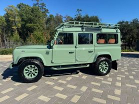 1993 LAND ROVER DEFENDER - - 110