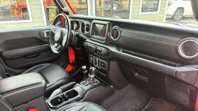 2018 Jeep Wrangler Unlimited - Image 18