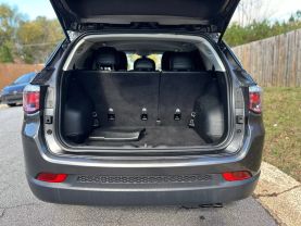 2018 Jeep Compass - Image 11