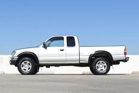 2001 TOYOTA TACOMA XTRACAB PICKUP 4-CYL, 2.7 LITER PRERUNNER