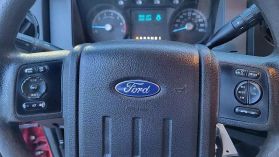 2015 Ford F350 Super Duty Super Cab Xl Utility Body 4x4 - Image 10