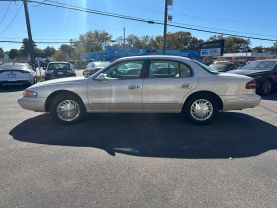 Used 1997 LINCOLN CONTINENTAL SEDAN V8, 4.6 LITER SEDAN 4D - LA Auto Star located in Virginia Beach, VA
