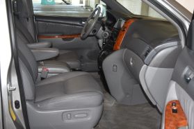 2009 TOYOTA SIENNA VAN V6, 3.5 LITER XLE LIMITED MINIVAN 4D