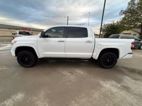 2017 TOYOTA TUNDRA CREWMAX PICKUP V8, FLEX FUEL, 5.7 LITER LIMITED PICKUP 4D 5 1/2 FT
