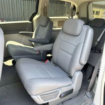 2010 CHRYSLER TOWN & COUNTRY VAN V6, 3.8 LITER TOURING MINIVAN 4D
